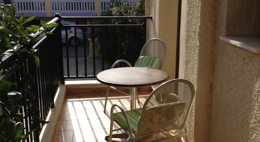 Iliana Apartments Georgioupoli Exteriör bild